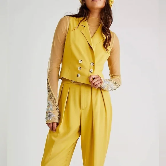 Free People Gabbie Vest Mustard Yellow Size NWOT - Picture 2 of 9